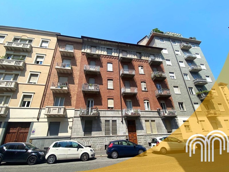Trilocale in Vendita a Torino, 115'000&euro;, 80 m²