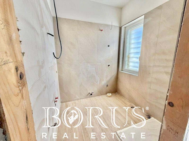 Monolocale in Vendita a Castel Volturno, 170'000&euro;, 111 m²