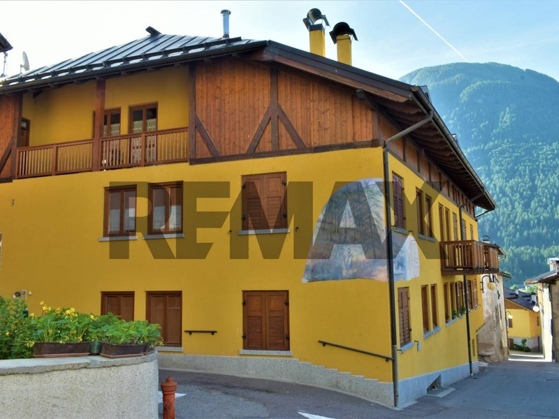 Trilocale in Vendita a Dimaro Folgarida, 320'000&euro;, 82 m²