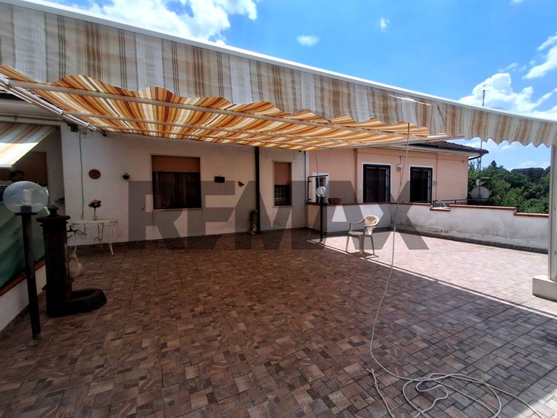 Appartamento in Vendita a Sora, 90'000&euro;, 131 m²