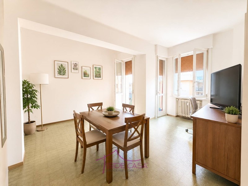 Trilocale in Vendita a Mantova, 130'000&euro;, 95 m²