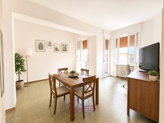 Trilocale in Vendita a Mantova, 130'000&euro;, 95 m²