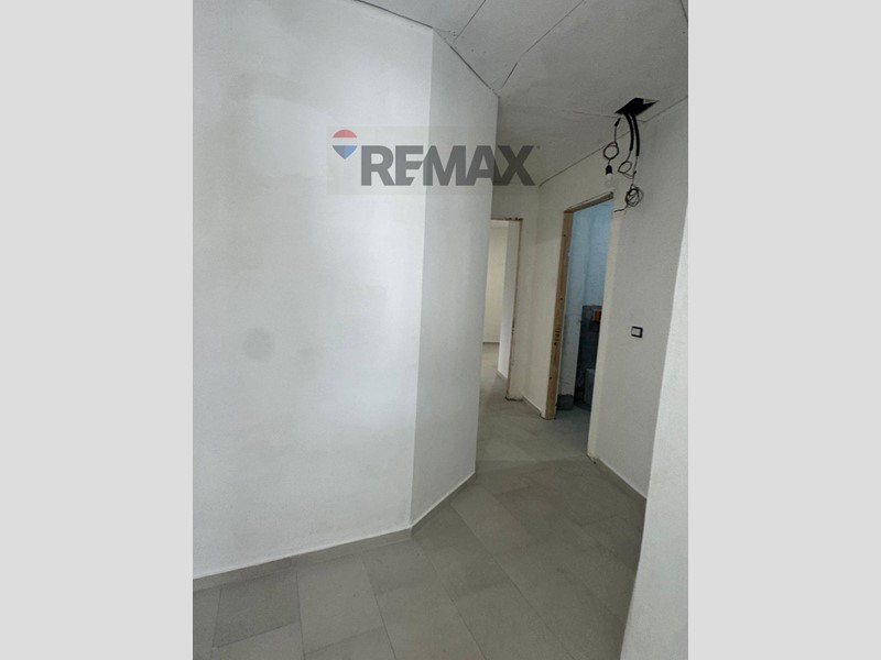 Appartamento in Vendita a Cervaro, 84'000&euro;, 112 m²
