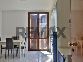 Bilocale in Vendita a Campegine, 96'000&euro;, 49 m²