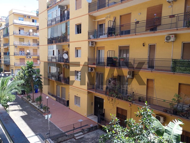 Quadrilocale in Affitto a Catania, 630&euro;, 73 m²