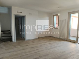 Attico in Vendita a Quinto di Treviso, 280'000&euro;, 110 m²