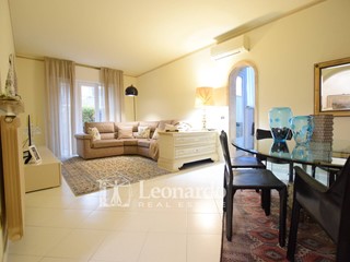 Appartamento in Vendita a Viareggio, 305'000&euro;, 114 m²