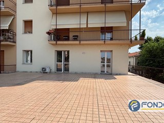 Quadrilocale in Vendita a Palazzolo sull'Oglio, 165'000&euro;, 140 m²