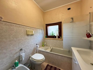 Bilocale in Vendita a Dello, 103'000&euro;, 75 m², con Box
