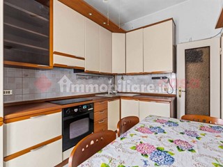 Trilocale in Vendita a Milano, 309'000&euro;, 75 m², arredato