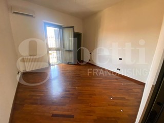 Trilocale in Vendita a Lodi, 230'000&euro;, 75 m², con Box