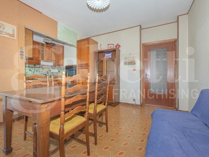 Trilocale in Vendita a Sant'Antonino di Susa, 58'000&euro;, 88 m², con Box