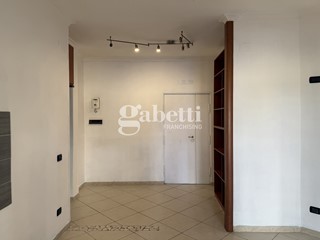 Bilocale in Affitto a Napoli, 700&euro;, 45 m²
