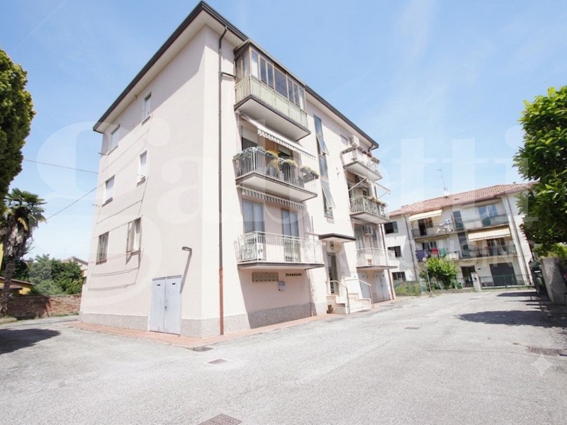Appartamento in Vendita a Venezia, 210'000&euro;, 100 m², con Box