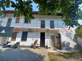 Bilocale in Vendita a Inveruno, 95'000&euro;, 66 m²