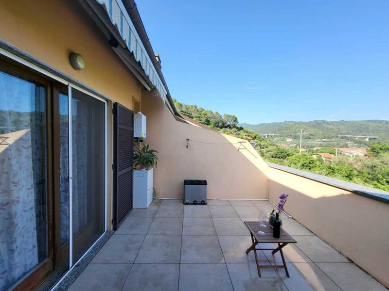 Trilocale in Vendita a Andora, 195'000&euro;, 78 m², arredato