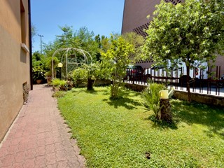 Trilocale in Vendita a Bagnolo Mella, 149'000&euro;, 100 m², con Box