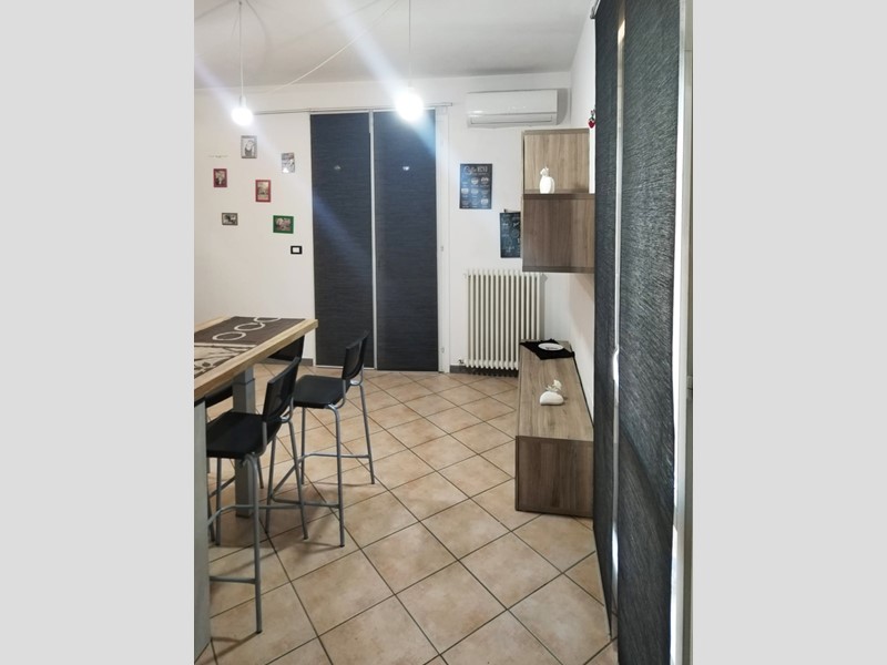 Quadrilocale in Vendita a Reggio Emilia, zona Canalina, 231'000&euro;, 80 m², arredato, con Box