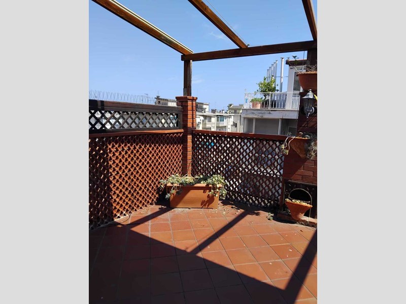 Appartamento in Vendita a Sanremo, 630'000&euro;, 148 m²