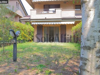 Appartamento in Affitto a Paderno Dugnano, 1'200&euro;, 119 m², arredato, con Box