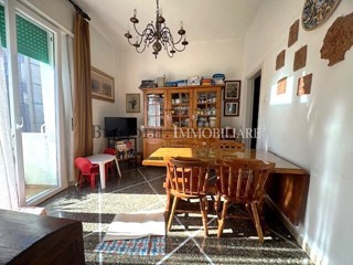 Appartamento in Vendita a Livorno, zona calzabigi, 159'000&euro;, 116 m²
