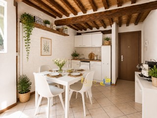 Bilocale in Vendita a Parma, zona Oltretorrente, 198'000&euro;, 70 m², arredato