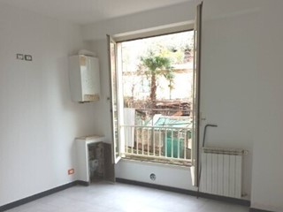 Quadrilocale in Vendita a Genova, zona PRA, 48'862&euro;, 73 m²