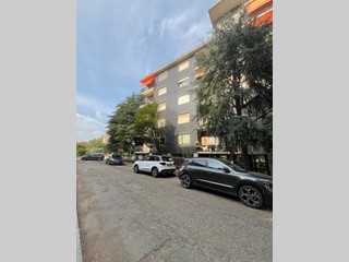 Appartamento in Vendita a Grugliasco, zona Gerbido, 195'000&euro;, 101 m²