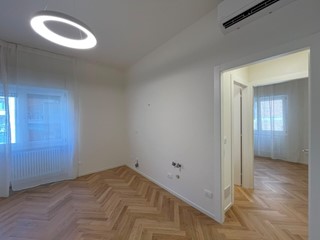 Bilocale in Vendita a Bologna, zona Ovest, 288'000&euro;, 43 m²