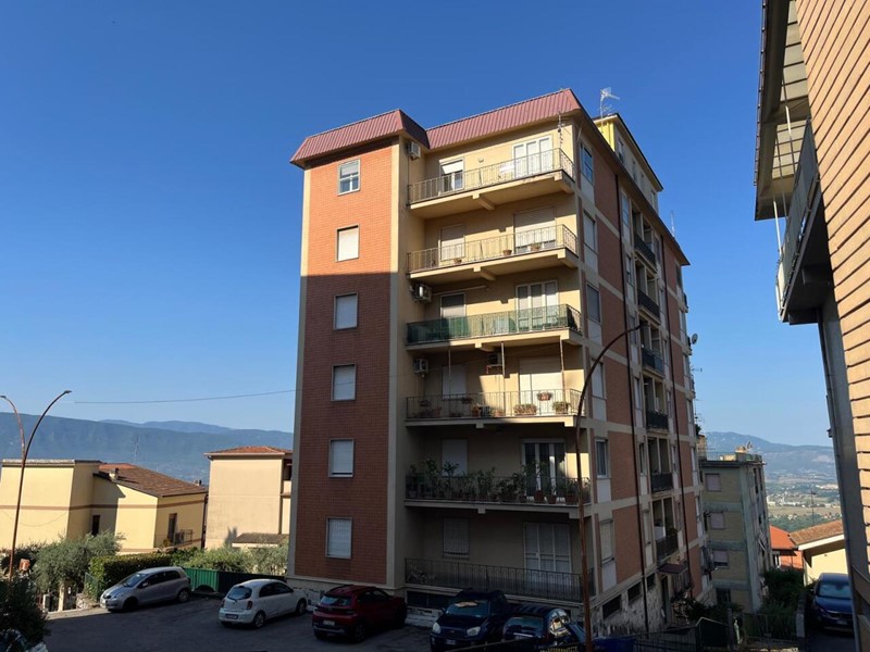Appartamento in Vendita a Anagni, 144'000&euro;, 160 m², con Box