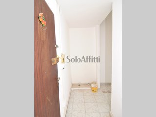 Monolocale in Affitto a Livorno, zona Centro, 400&euro;, 26 m²