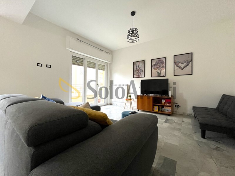 Trilocale in Affitto a Catanzaro, zona Centro, 600&euro;, 130 m², arredato