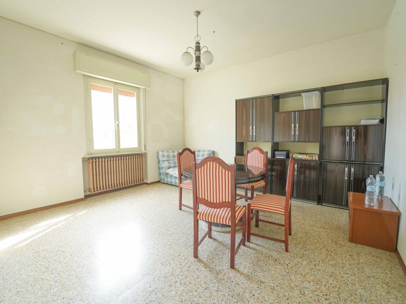 Quadrilocale in Vendita a Savignano sul Rubicone, zona Valle ferrovia, 175'000&euro;, 153 m², con Box