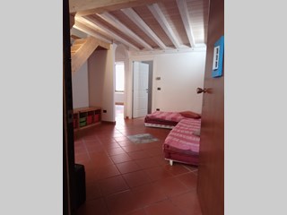 Appartamento in Affitto a Bologna, zona centro-università, 1'800&euro;, 100 m², arredato