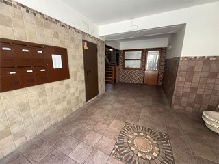 Appartamento in Affitto a Napoli, 1'500&euro;, 130 m²