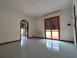 Quadrilocale in Vendita a Cascina, 188'000&euro;, 75 m², con Box