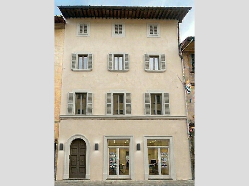 Appartamento in Vendita a Castelfranco di Sotto, 160'000&euro;, 500 m²