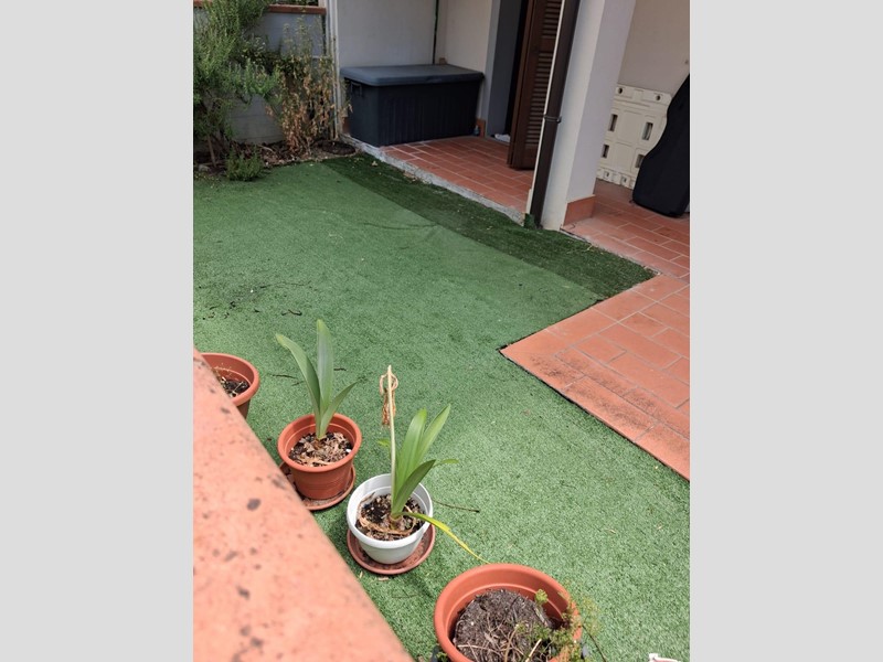Bilocale in Vendita a Santa Maria a Monte, zona Montecalvoli Alto, 95'000&euro;, 40 m², con Box
