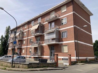 Quadrilocale in Vendita a Chieri, 95'362&euro;, 93 m²