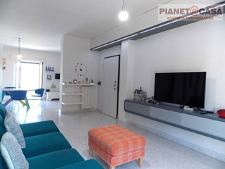 Quadrilocale in Vendita a Spinetoli, 145'000&euro;, 110 m²