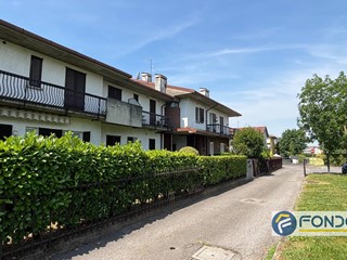 Appartamento in Vendita a Palazzolo sull'Oglio, 225'000&euro;, 150 m²