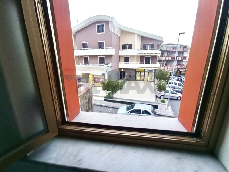 Trilocale in Vendita a Belpasso, 150'000&euro;, 110 m²