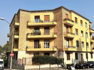 Quadrilocale in Vendita a Torino, 238'000&euro;, 90 m²