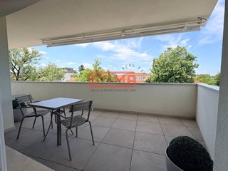 Appartamento in Affitto a Treviso, 2'900&euro;, 140 m²
