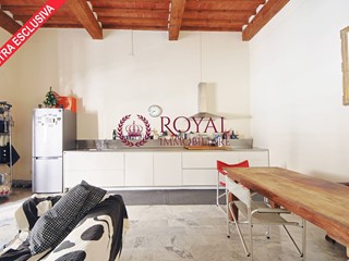 Bilocale in Vendita a Livorno, 135'000&euro;, 78 m²