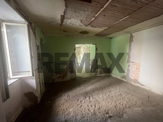 Bilocale in Vendita a Napoli, 128'000&euro;, 50 m²