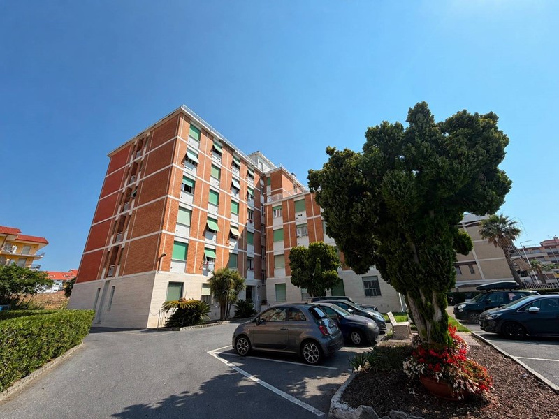 Bilocale in Vendita a San Bartolomeo al Mare, 165'000&euro;, 32 m²
