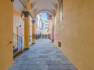 Trilocale in Vendita a Reggio Emilia, 210'000&euro;, 107 m²