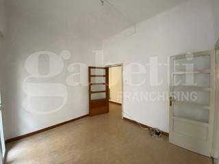 Quadrilocale in Vendita a Rovigo, 140'000&euro;, 145 m²