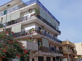 Attico in Vendita a Casavatore, 380'000&euro;, 110 m², con Box